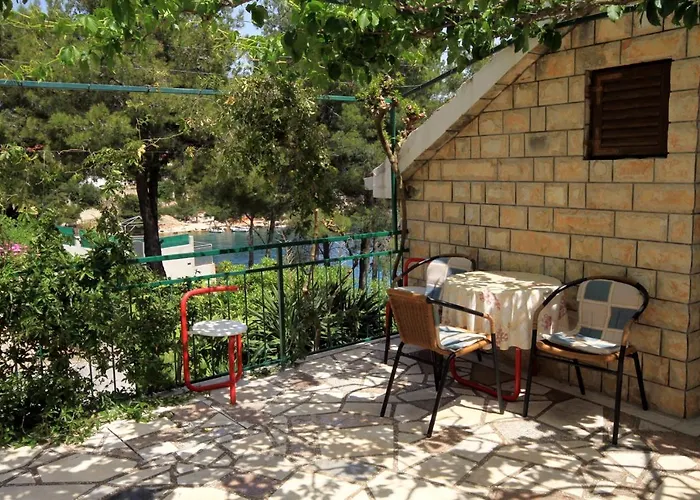 Appartement By The Sea Basina, Hvar - 542 Vrbanj
