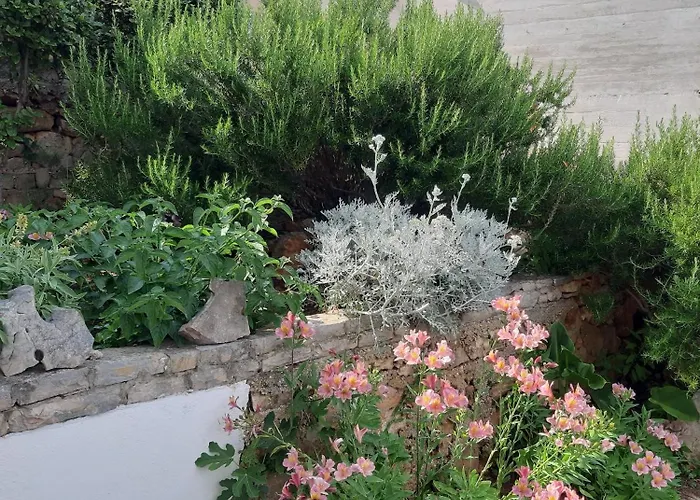 Appartement By The Sea Basina, Hvar - 542 Vrbanj